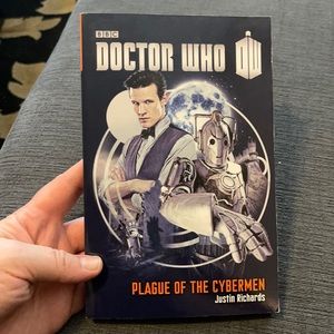Dr Who book - Plague of the Cybermen